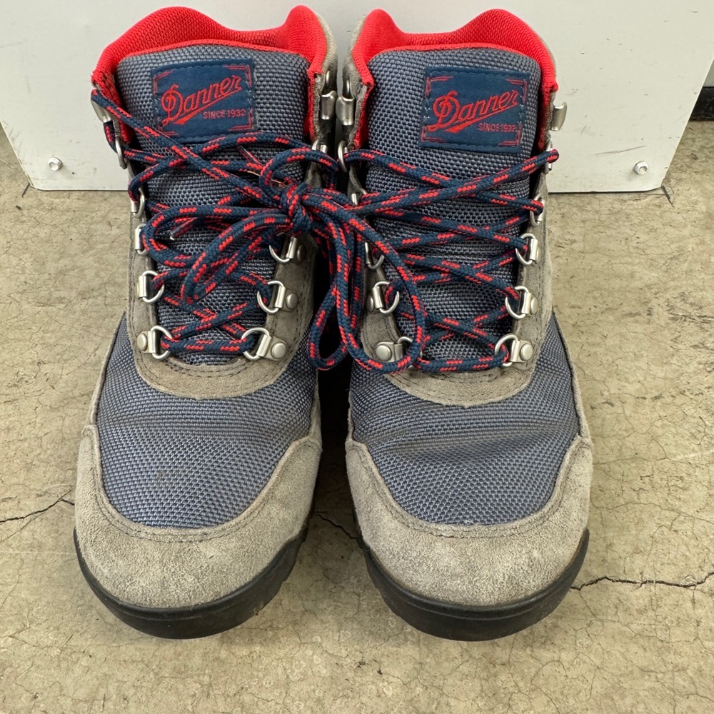 Danner Jag Hiking Boot women’s size 8